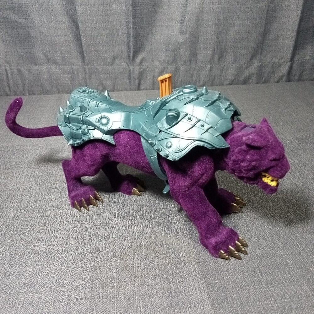 Mattel Panthor Purple Cat Masters of the Universe MOTU 2001 Armor Push Button